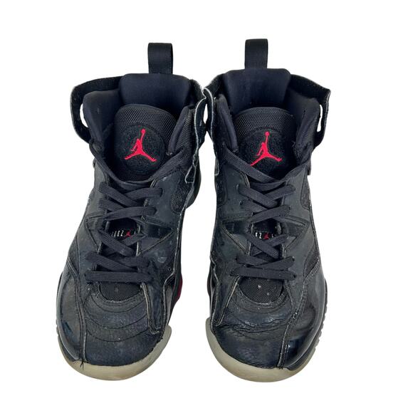 Air Jordan Jumpman Two Trey Black Sneakers Sz 5.5Y - Picture 2 of 6